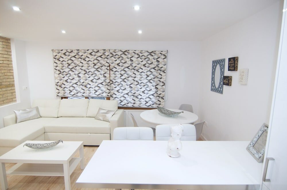 Фото Thaibus Apartments by Hoom