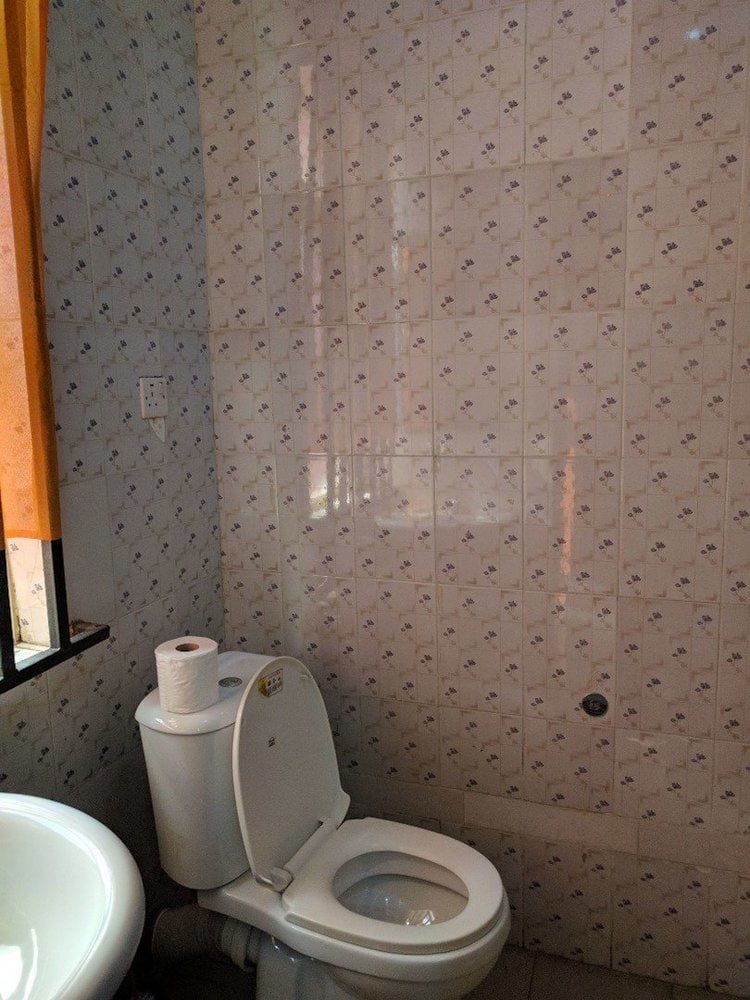 Фото White House Hotel & Conference