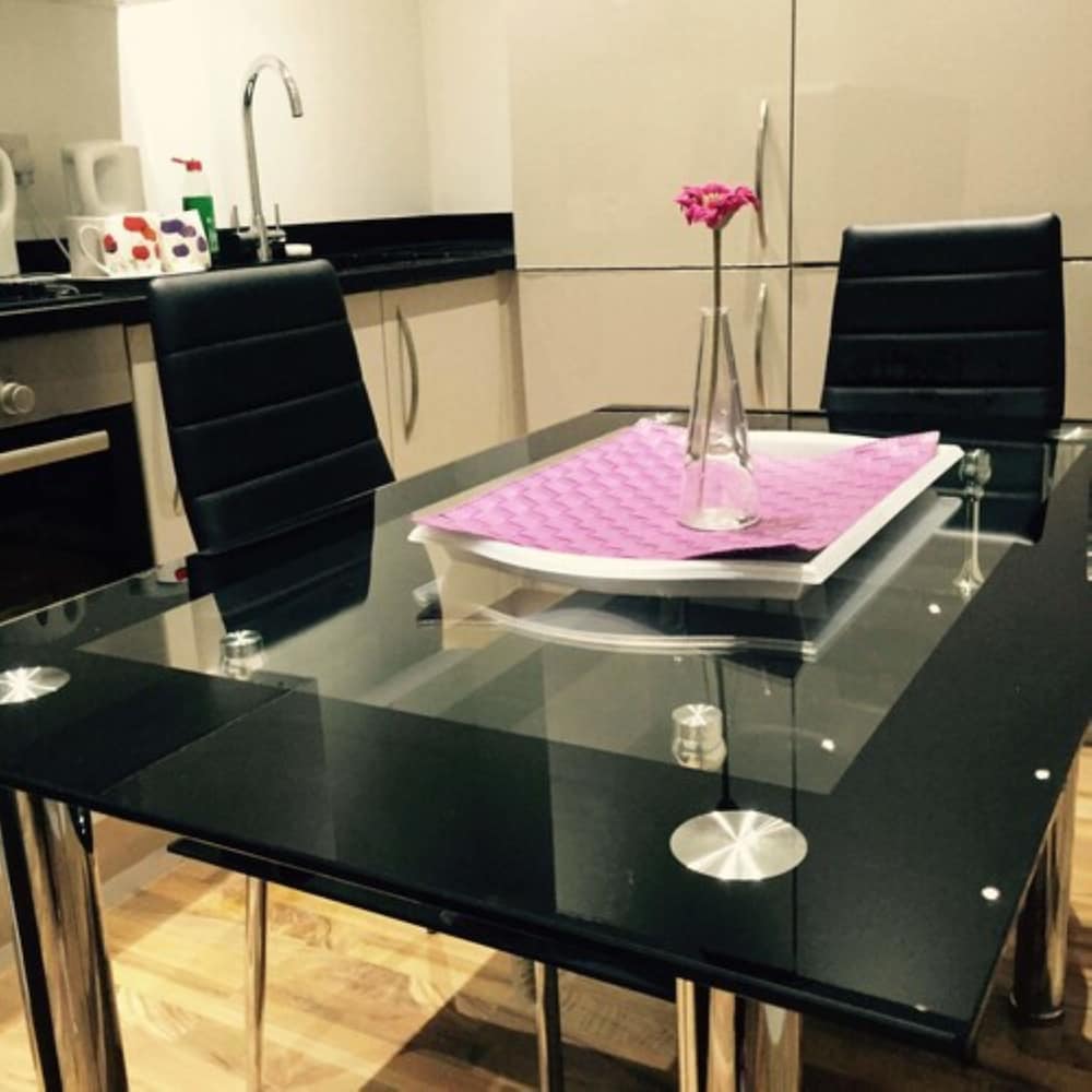 Фото Whitechapel Guest House