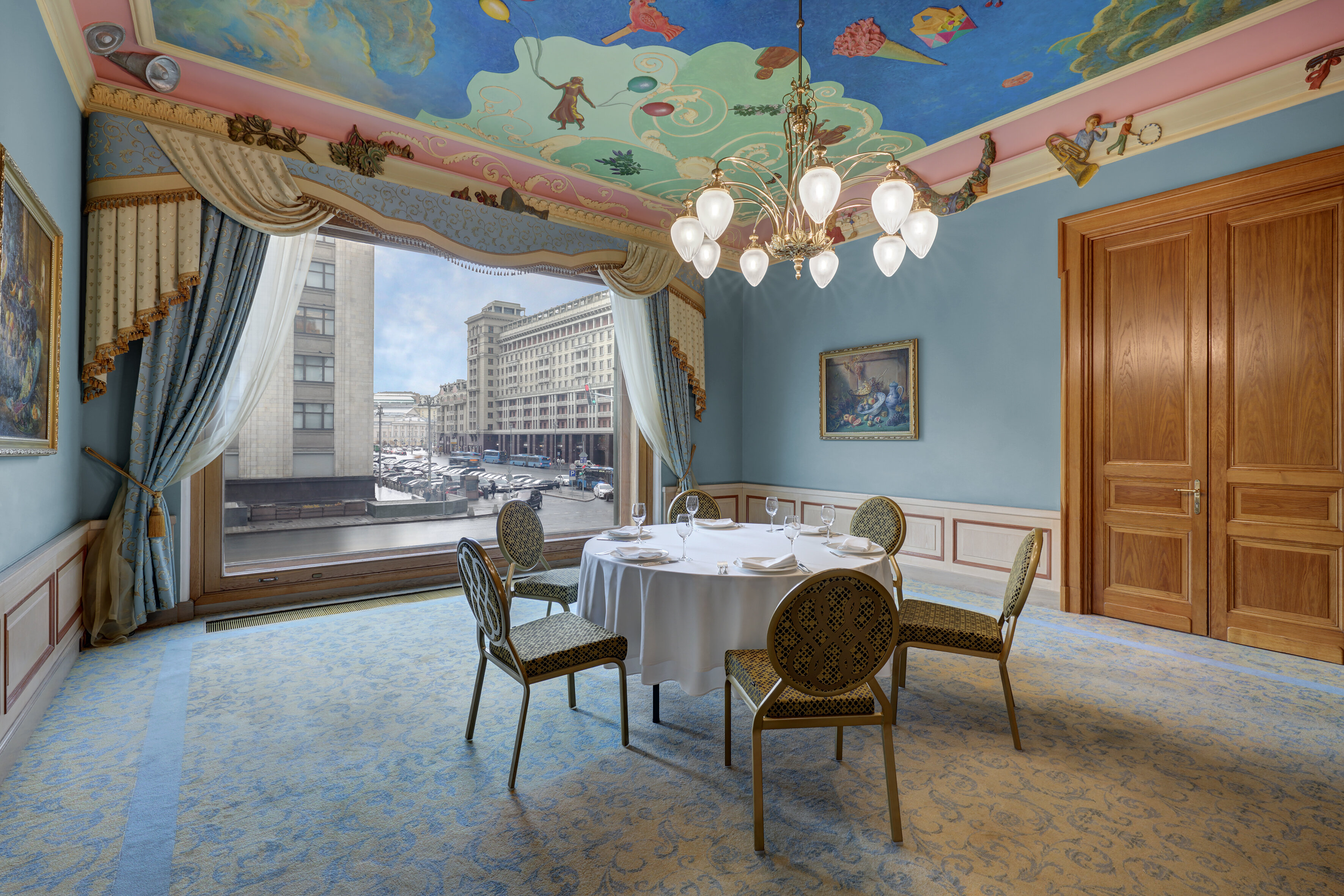 Фото Националь