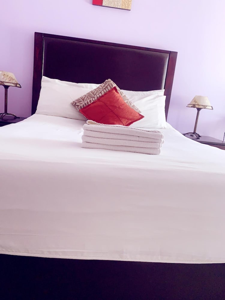 Фото Riverstone Guest Lodge