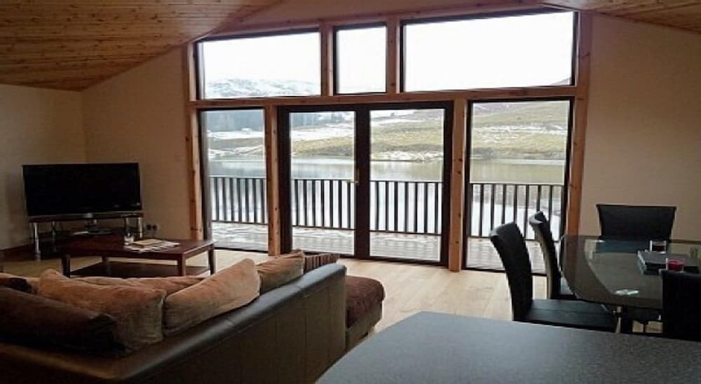 Фото Scottish Highland Lodge