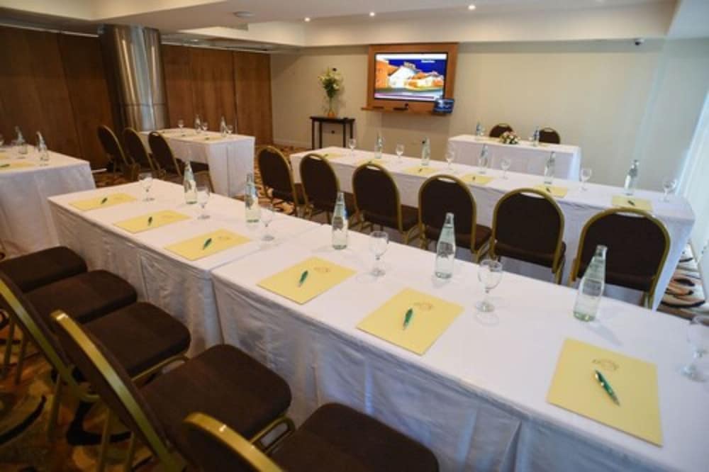 Фото Hotel y Casino del Rio Cipolletti