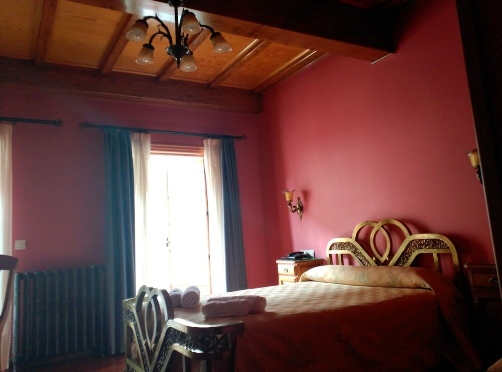 Фото Hotel Pico Sacro II