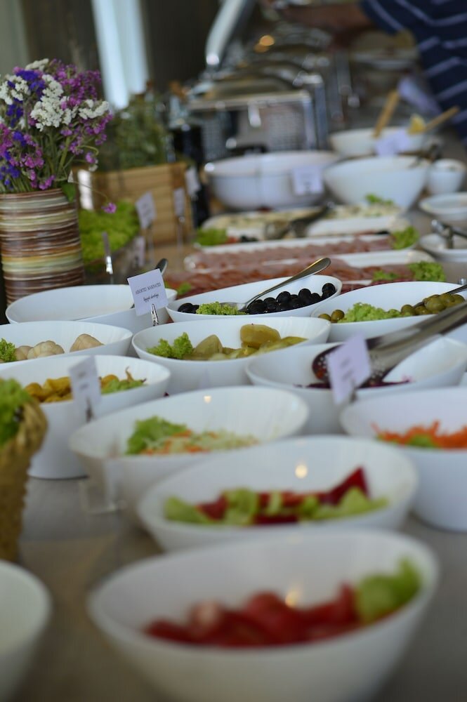 Фото Ambassadori Hotel