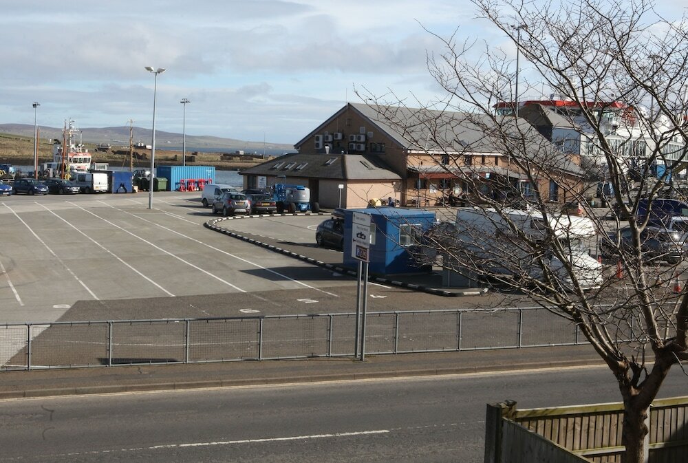 Фото Harbour Cottage