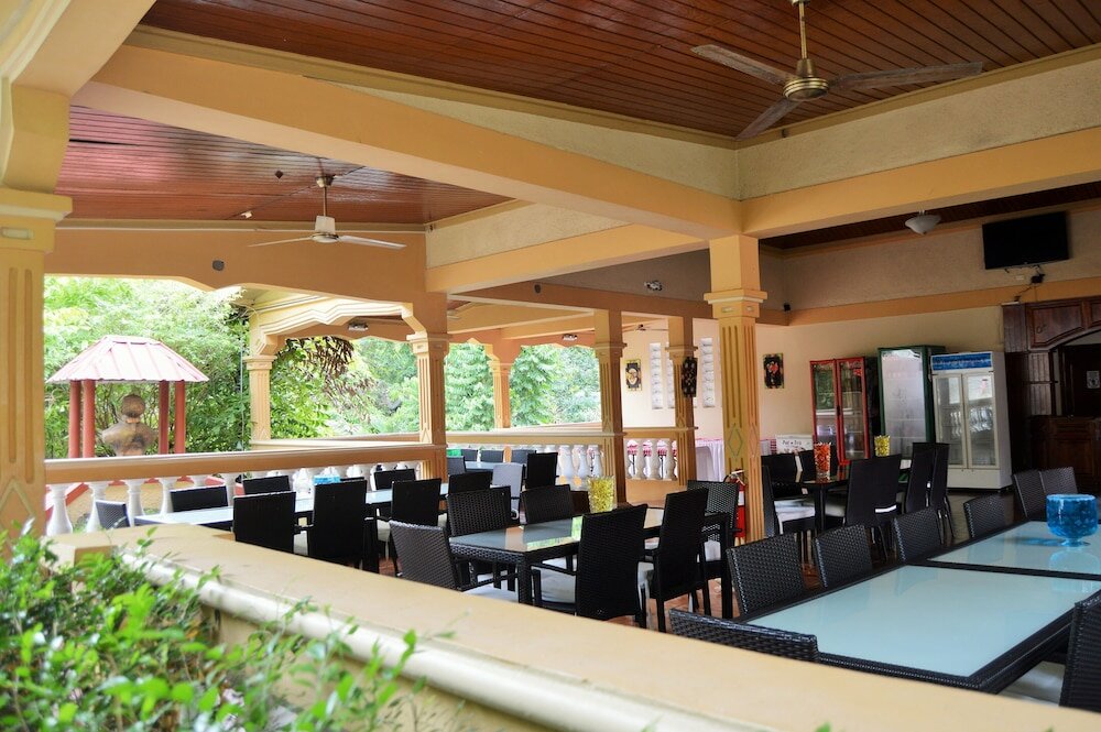 Фото Le Village d'Ennery