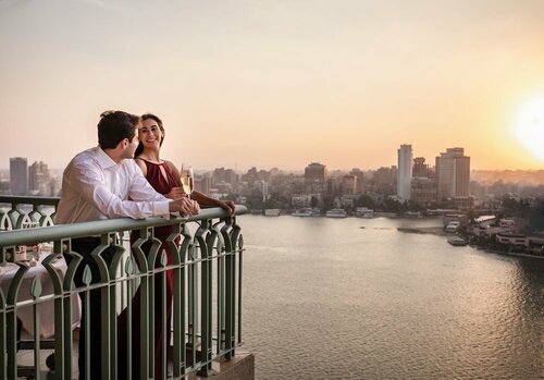 Гостиница Four Seasons Cairo At Nile Plaza в Каире