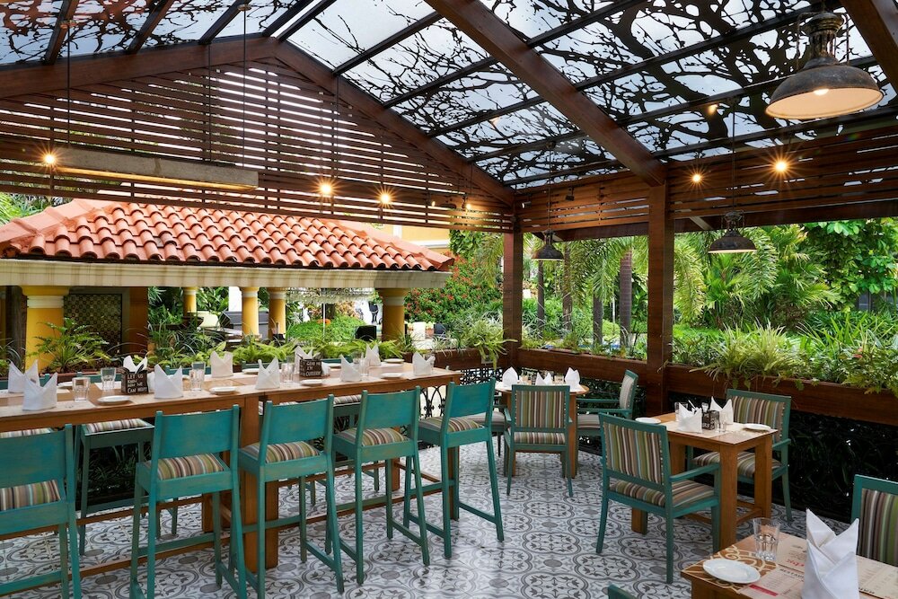 Фото Park Inn by Radisson Goa Candolim