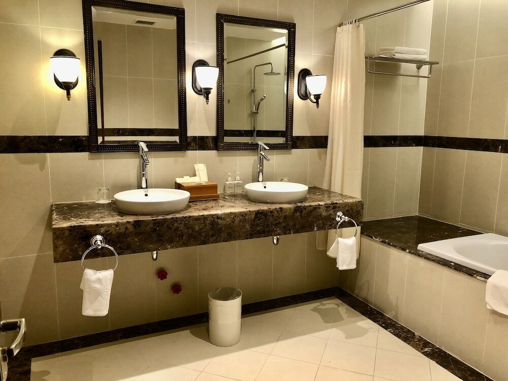 Фото Sunrise Nha Trang Beach Hotel & Spa