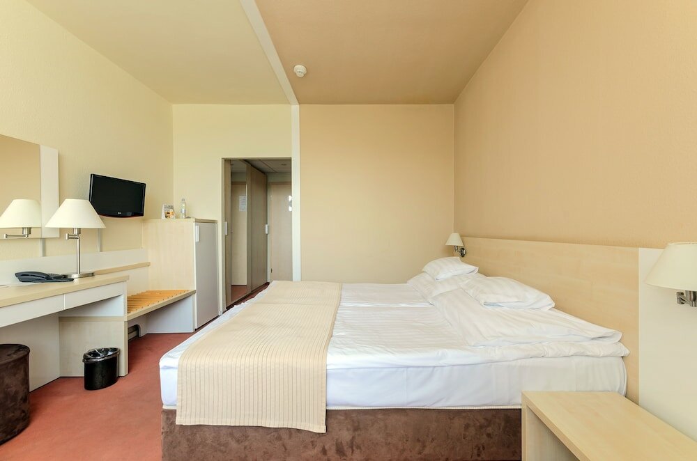 Фото Hunguest Hotel Beke