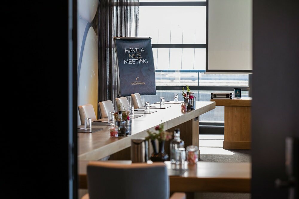 Фото Van der Valk Hotel Eindhoven