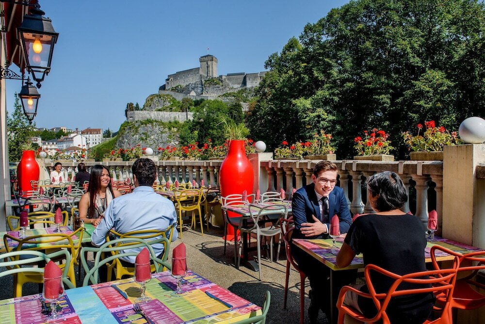 Фото Hotel La Solitude