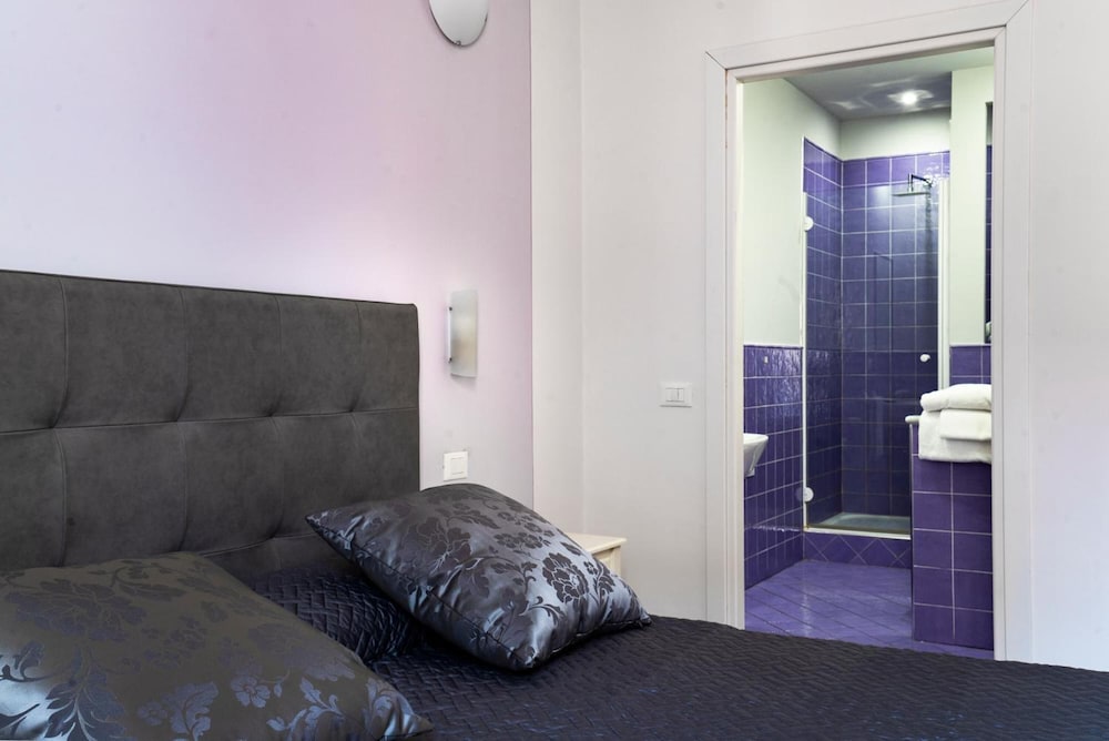 Фото Live Florence Guesthouse