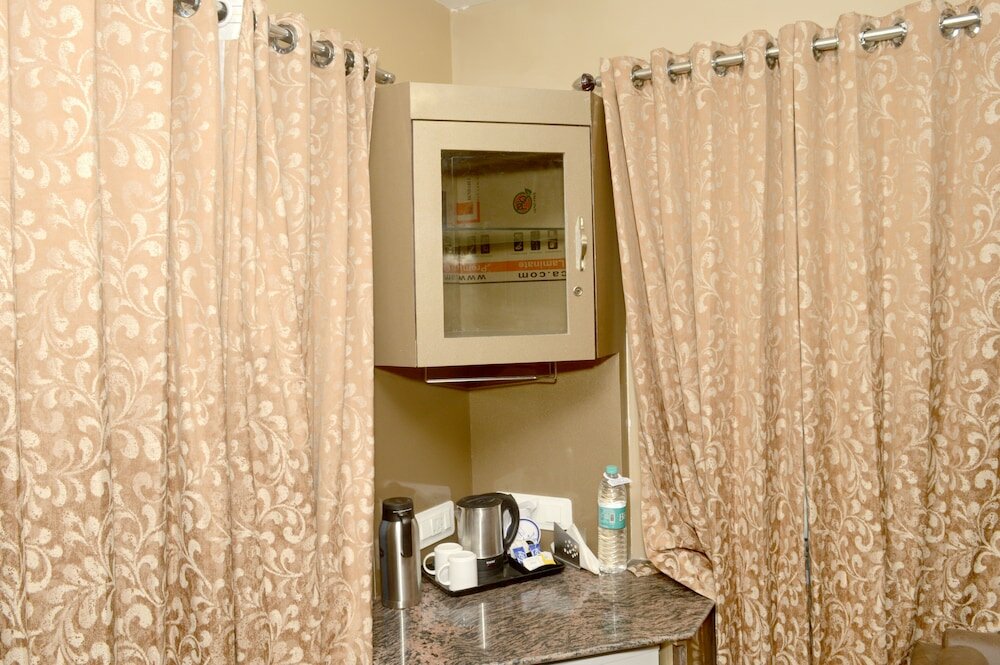 Фото Hotel Shreesh Kolkata