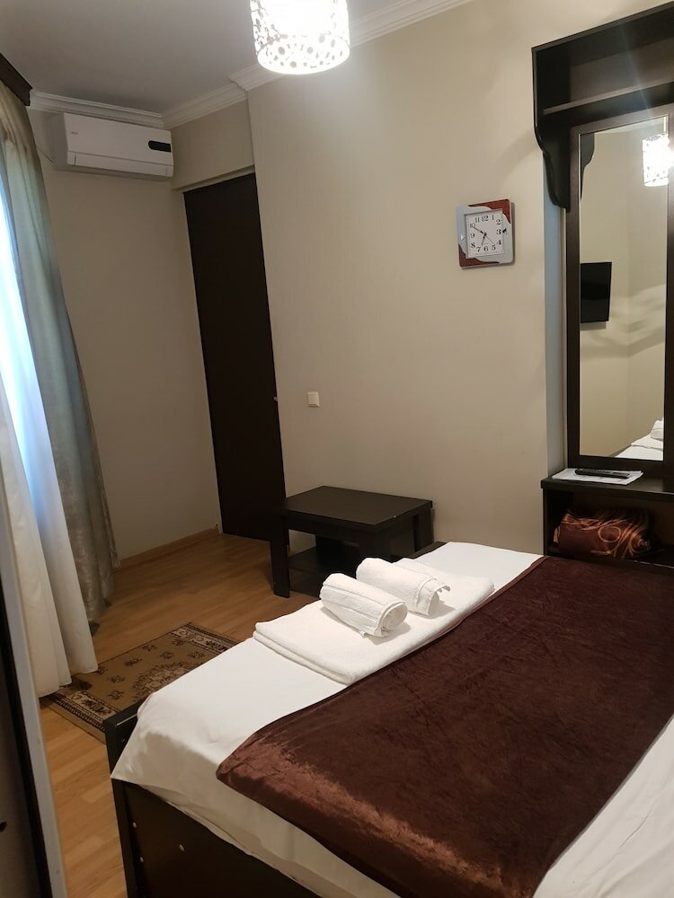 Фото Hotel Mariana