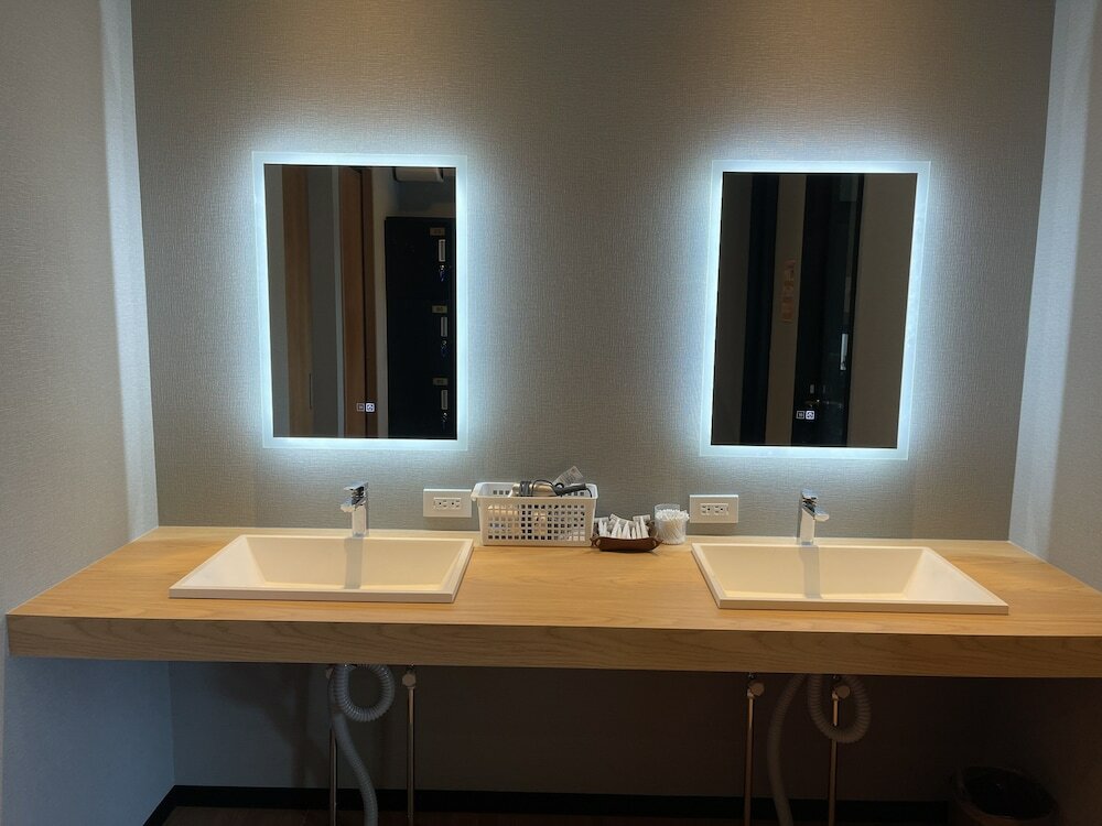 Фото Shoji Lake Hotel