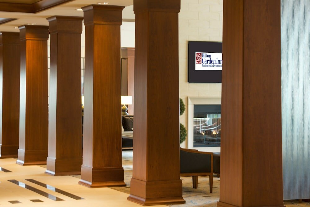 Фото Hilton Garden Inn Portsmouth Downtown