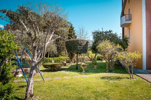 Гостиница Beverly Park Residence в Тиррении