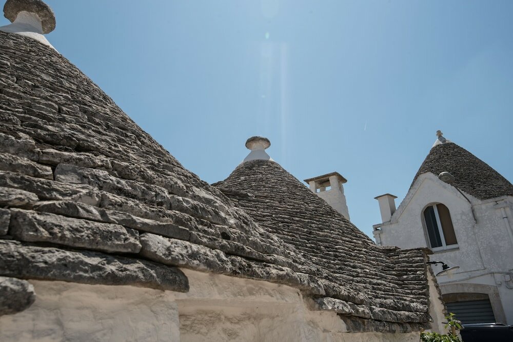 Фото Trulli Holiday Albergo Diffuso