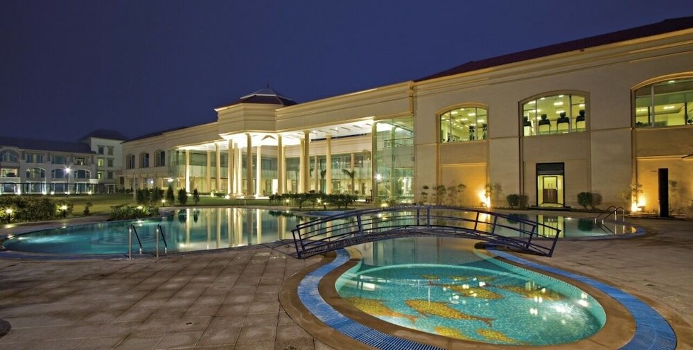 Фото Отель Cabbana Resort & Spa