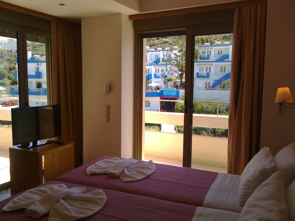 Фото Maria Apartments