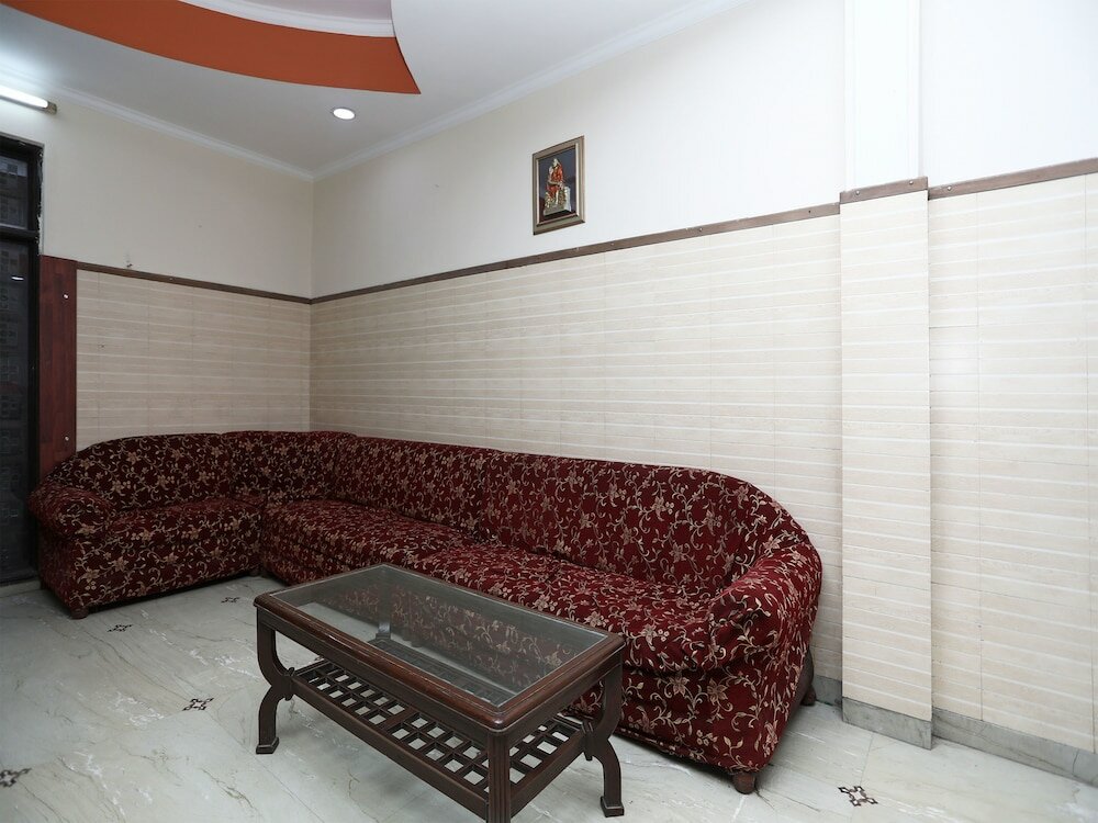 Фото Oyo 12671 Hotel Prithvi Palace