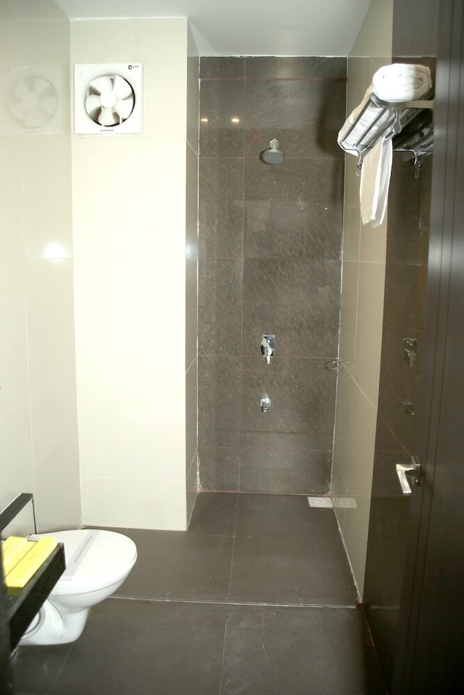 Фото Hotel Lavanya Palace