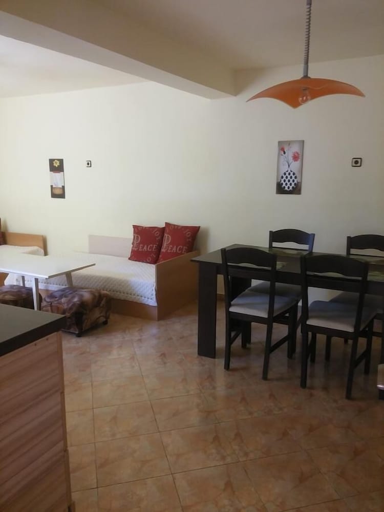 Фото Varna Apartments