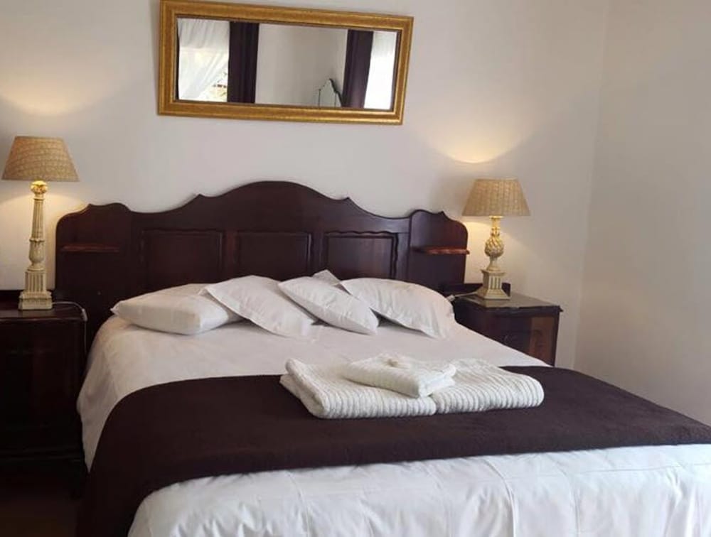 Фото St Bernards Peak Mountain Lodge