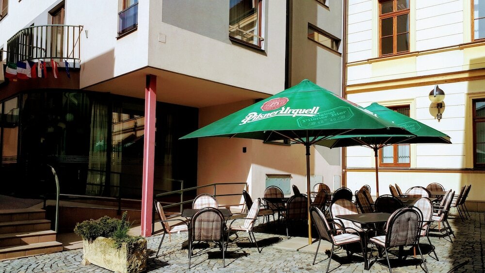 Фото отеля 1