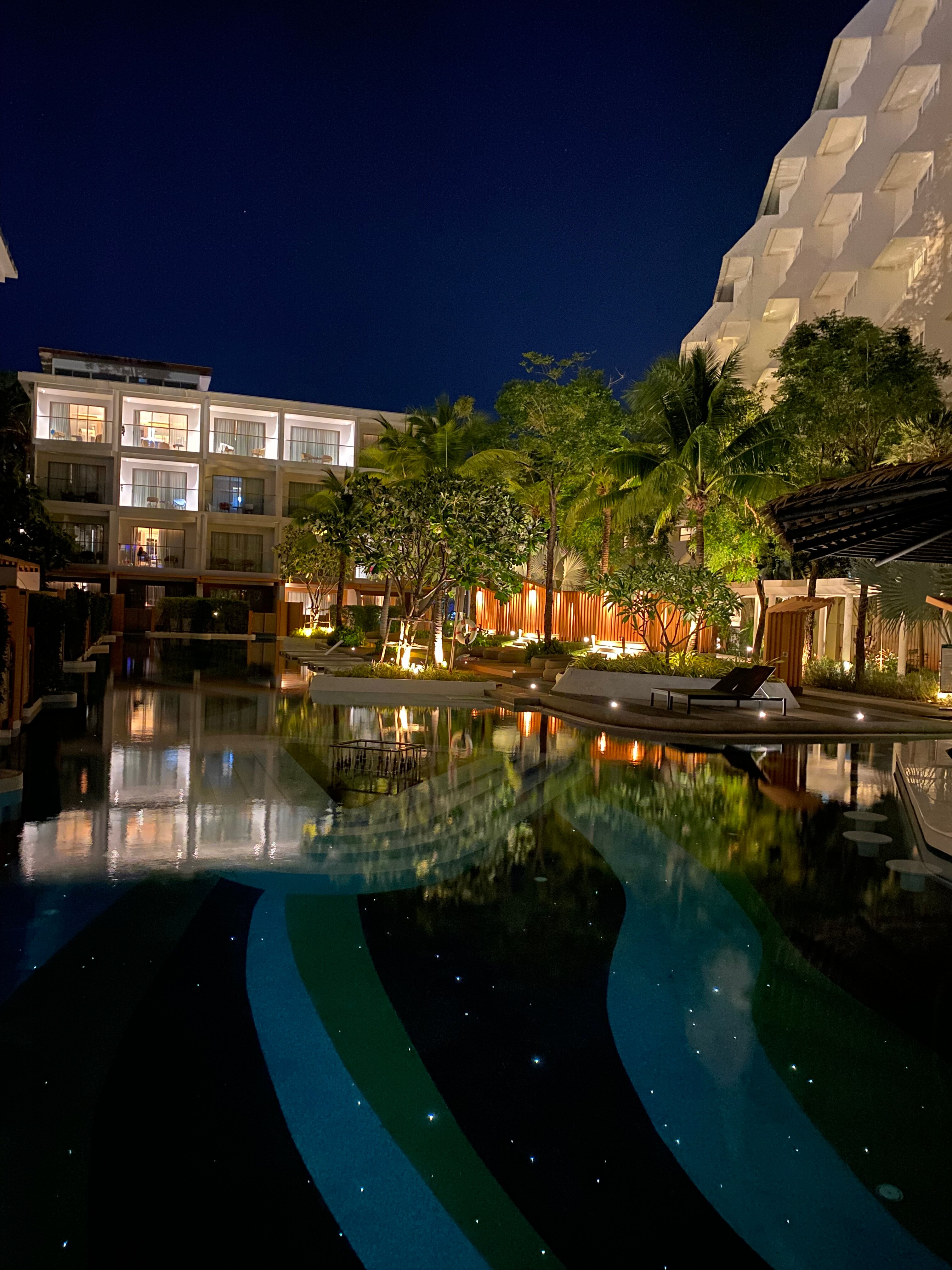 Фото Andaman Embrace Patong