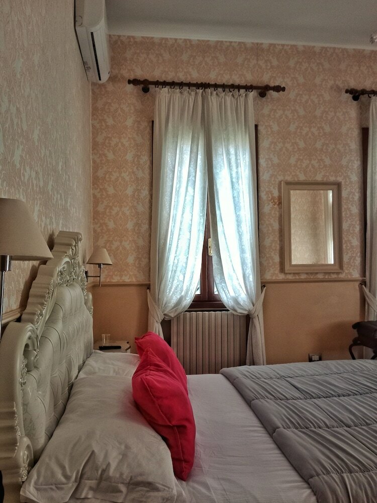 Фото Relais Toti B&b