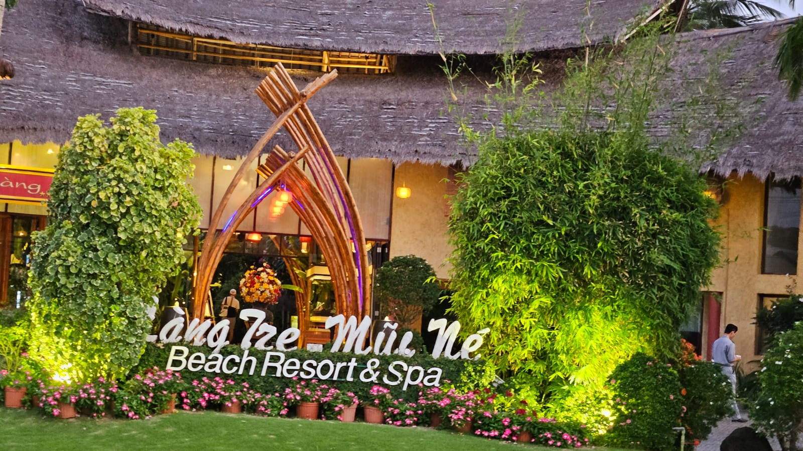 Фото Bamboo Village Beach Resort & SPA