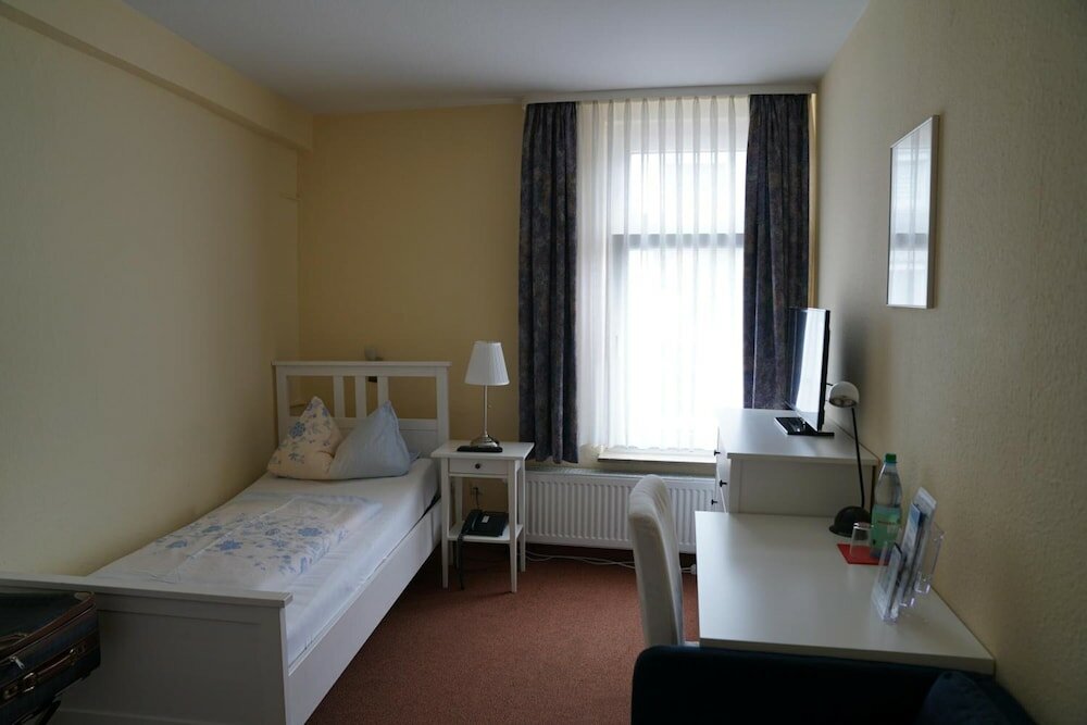 Фото Hotel Zum Grafen Hallermunt