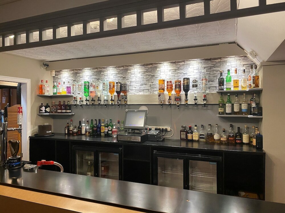 Фото Smithton Hotel