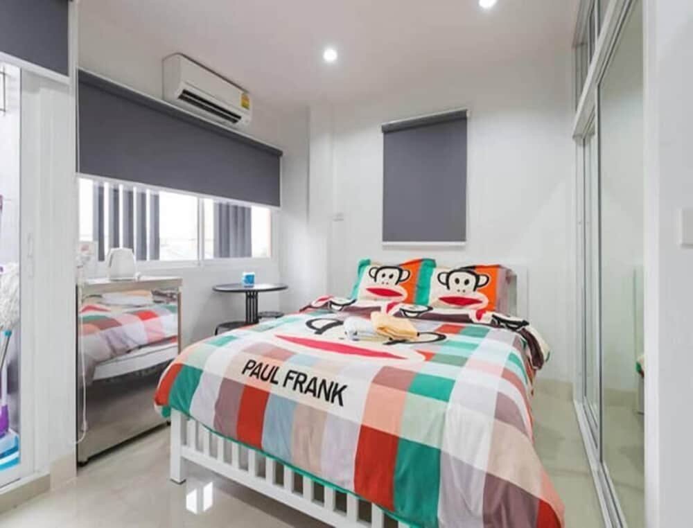 Hotel Summer House, Bangkok, photo