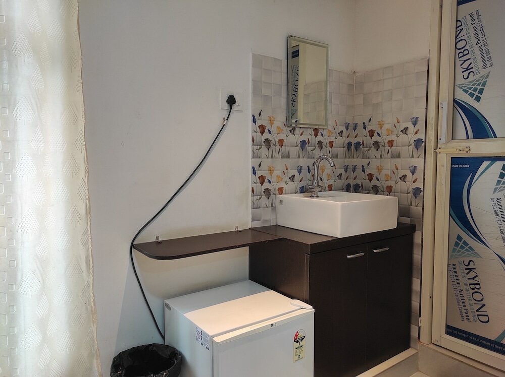 Фото Indira Lodge