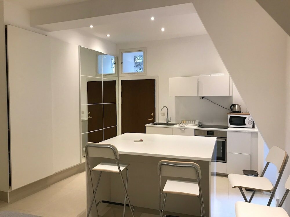 Фото Casanova's Flat Close Downtown