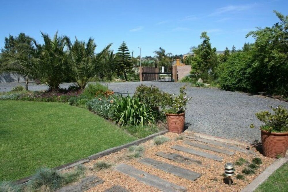 Фото Deo Gratia Guest House