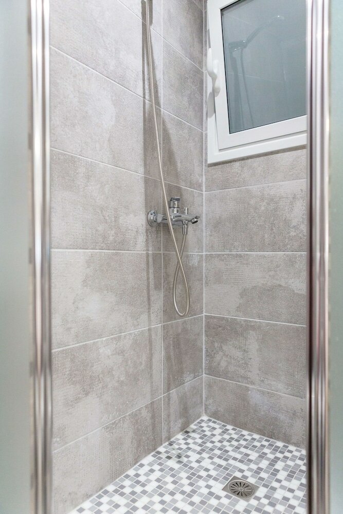 Фото Newly Renovated Stylish Urban Flat