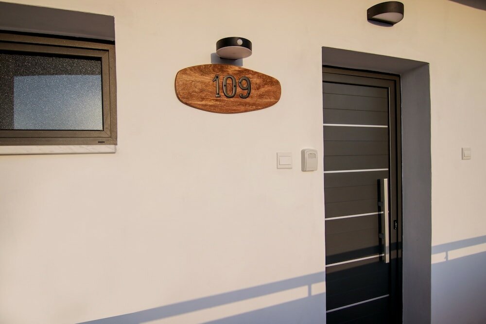 Фото Phaedrus Living: Seaside Luxury Flat Athina 109