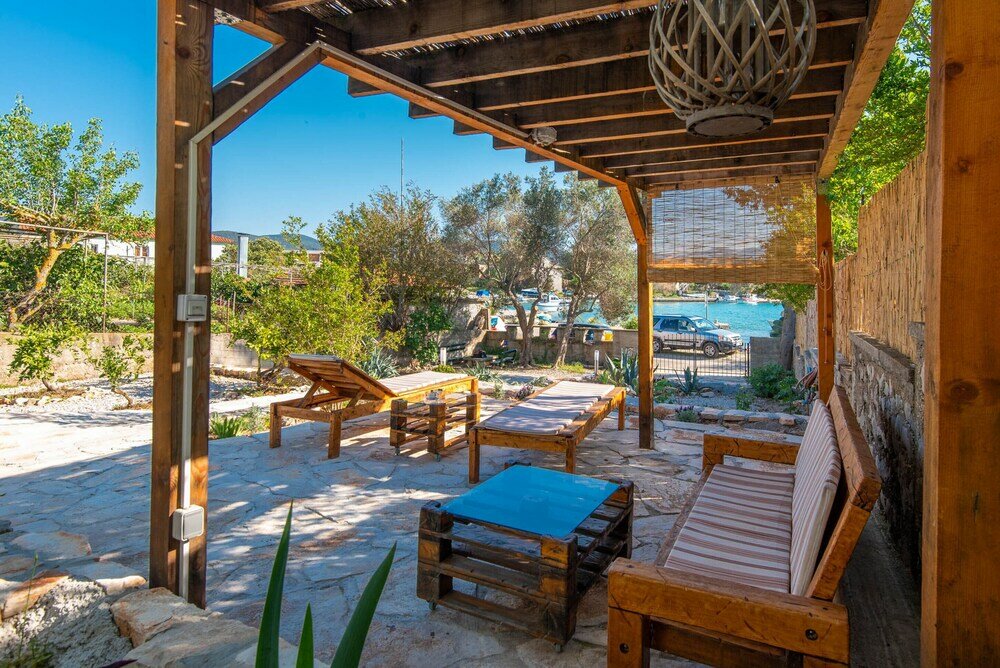 Фото Holiday Home Lovište