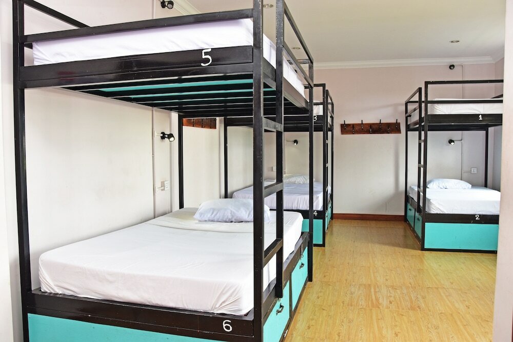 Фото Mad Monkey Kampot Hostel - Adults Only