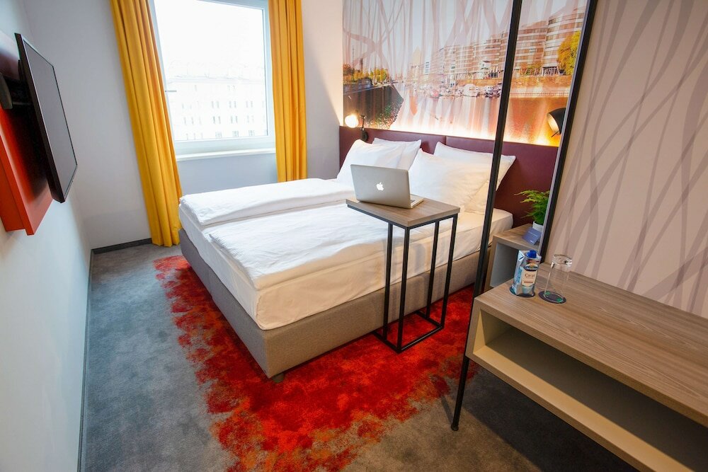 Фото Campanile Duisburg City