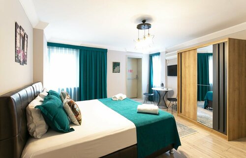 Гостиница Sirena's Suites в Бейоглу