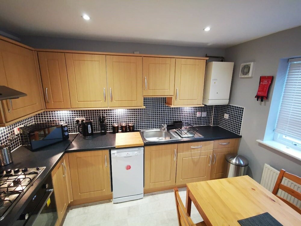 Фото McDonald Road Apartment