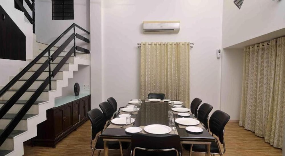 Фото Shree Villa Corporate Guest House