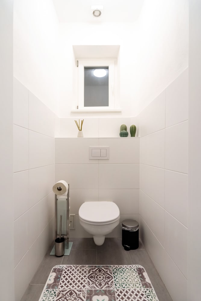 Фото Cozy new stylish 15 min to the center