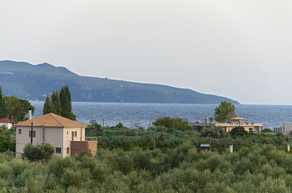 Фото Enjoy A Stunning View In The City